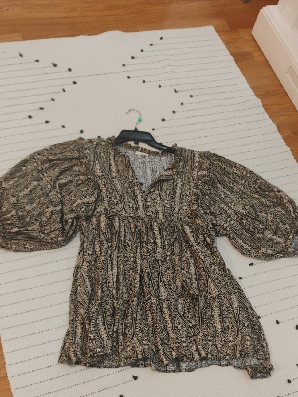 JODIFL Black & Tan Paisley Babydoll Dress With Bell Sleeves And Pocket Size M